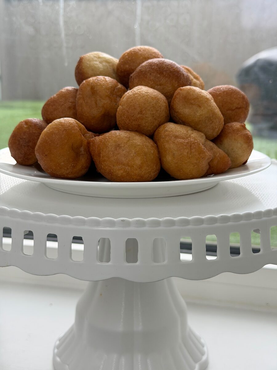 Golden fried puff puff